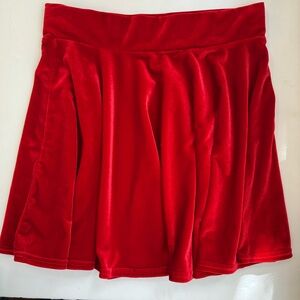 URBAN COCO Velvet Velour Red Twirl Skater Circle Christmas Skirt size Medium